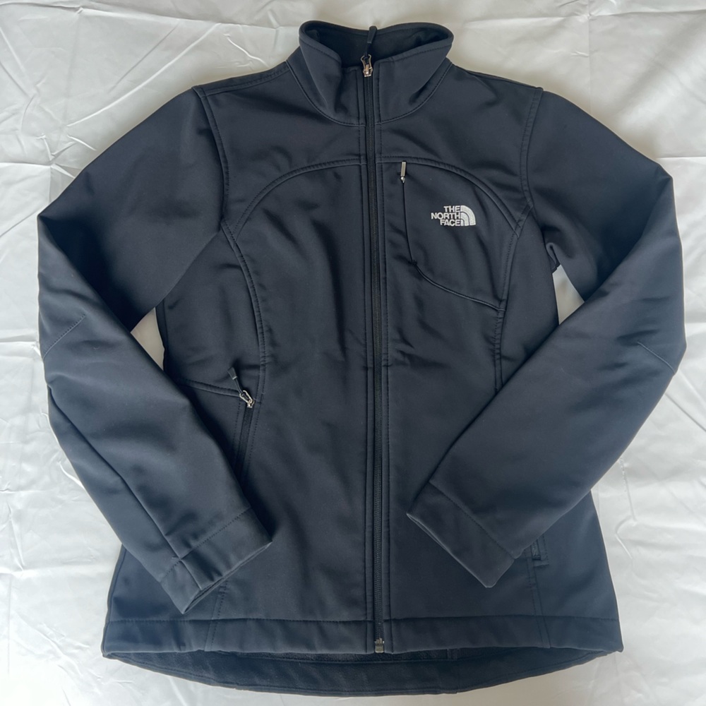 Black Zip Up North Face Jacket